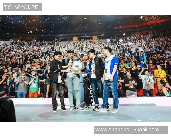 周军回顾DOTA2职业生涯与S15LOL比分的精彩对话