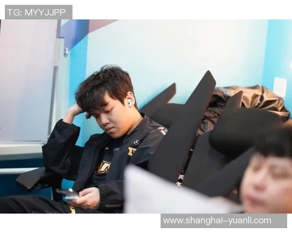 esports最新数据深入分析RNG与JDG比赛后的策略与经验教训分享